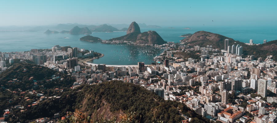 Requisitos para viajar a Brasil y asistencia al viajero de GO! ASSISTANCE en las playas de Río de Janeiro.